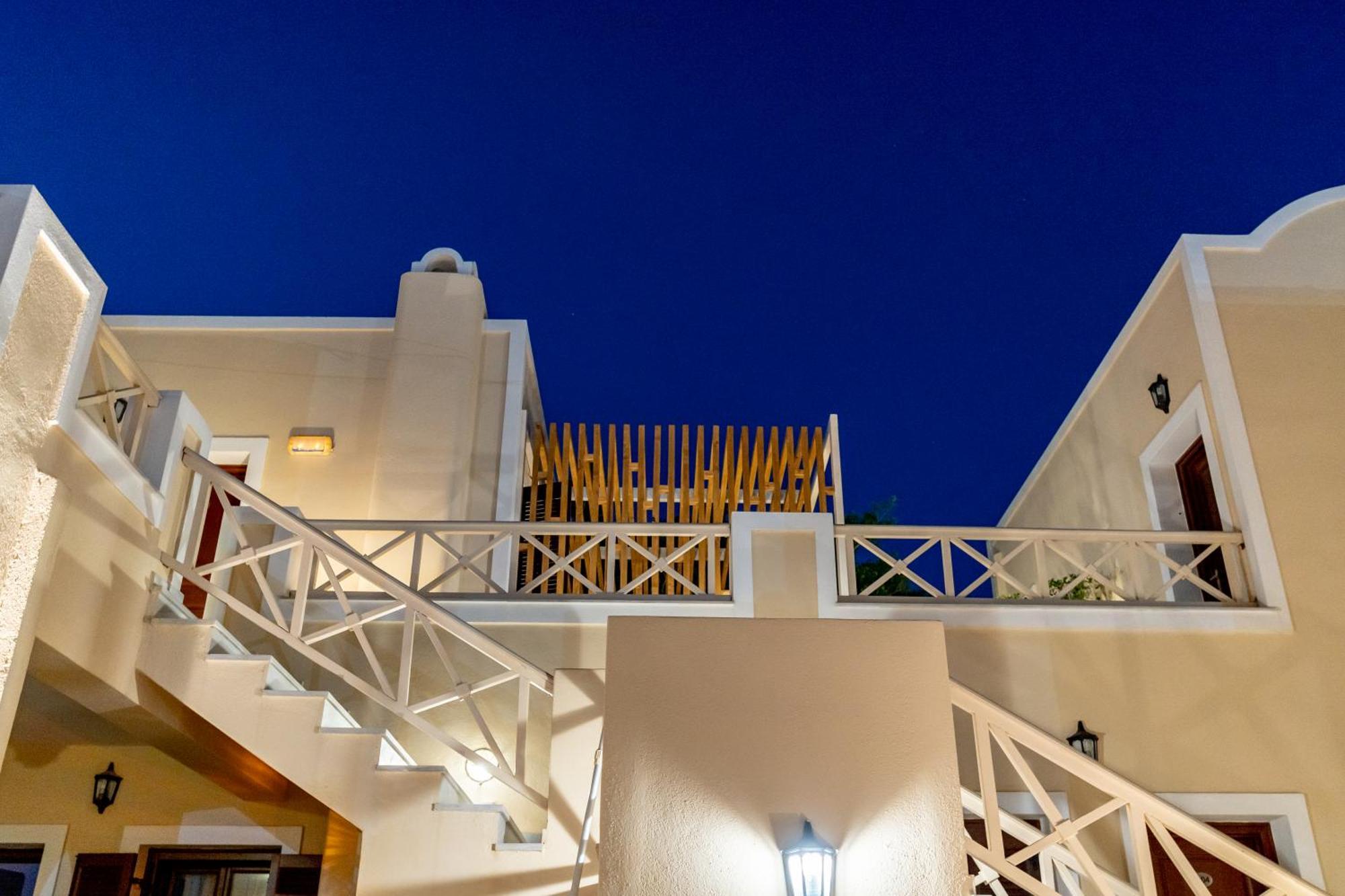 Chez Sophie Hotel Kamári Стая снимка